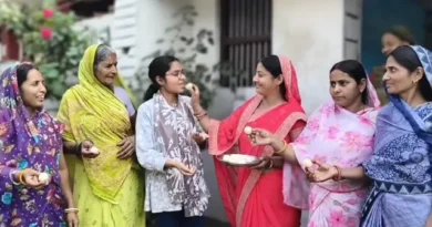 BSEB Inter Topper 2026: लखीसराय की अनामिका ने रचा इतिहास, बिहार में तीसरा स्थान हासिल कर बढ़ाया मान