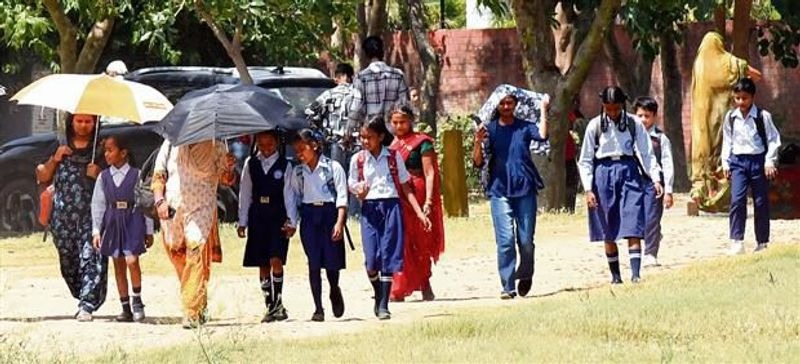 Punjab Weather Update: फरवरी के आखिर में चढ़ा पारा, फरीदकोट में 32 डिग्री पार; जानें आज कैसा रहेगा मौसम