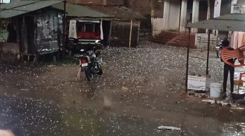 उत्तर बिहार में मौसम का कहर: आंधी, बारिश और ओलावृष्टि से फसलों पर मंडराया संकट, किसानों की बढ़ी चिंता