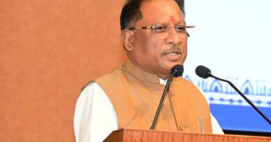 जनता से अशिष्ट व्यवहार पर मुख्यमंत्री सख्त, दुर्ग जनपद सीईओ निलंबित—सुशासन तिहार में लापरवाही पर जीरो टॉलरेंस