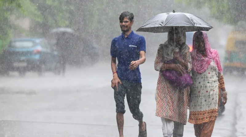 छत्तीसगढ़ में बारिश का कहर जारी! अगले 48 घंटे भारी बरसात का अलर्ट, 6 लोगों की मौत; कई इलाकों में बाढ़ जैसे हालात