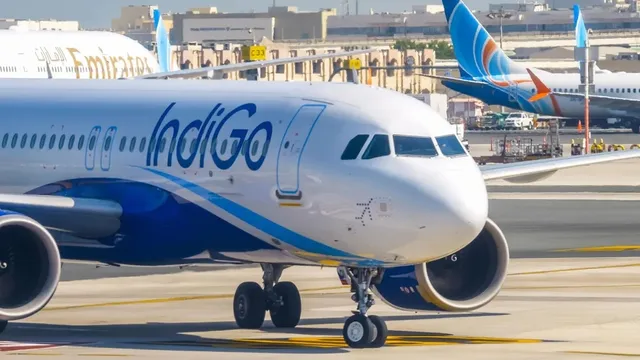 IndiGo Flight Bomb Threat: बेंगलुरु एयरपोर्ट पर बम की अफवाह से मचा हड़कंप, 5 घंटे की जांच के बाद अहमदाबाद के लिए रवाना हुई फ्लाइट