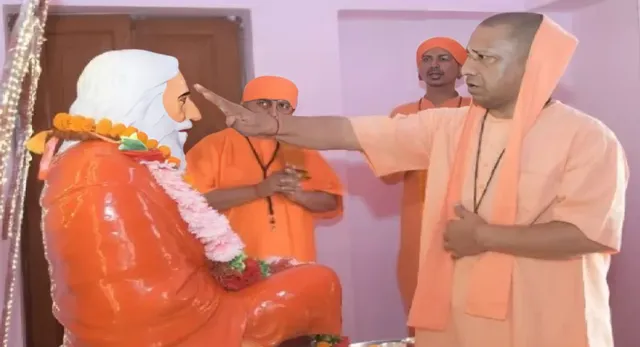 गुरु पूर्णिमा पर गोरखनाथ मंदिर में भव्य आयोजन, योगी आदित्यनाथ करेंगे विशेष पूजन, शिष्यों को देंगे आशीर्वाद