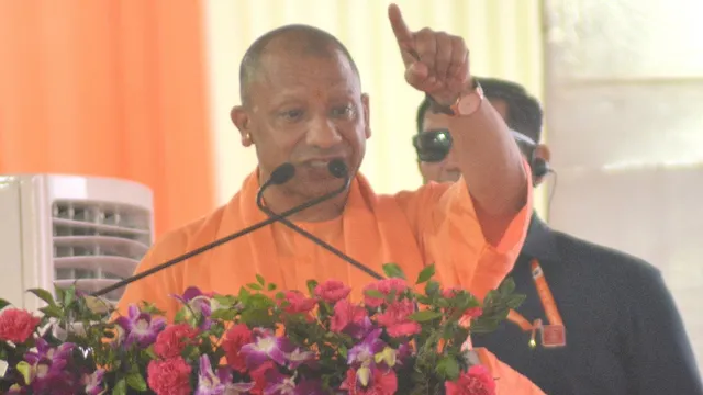 CM Yogi Bijnor Visit: बिजनौर में आज योगी आदित्यनाथ का बड़ा दौरा, ₹1003 करोड़ की 75 परियोजनाओं की देंगे सौगात, शहर में रूट डायवर्जन लागू