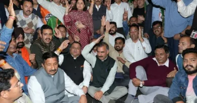 NEET मुद्दे पर शिमला में कांग्रेस का शक्ति प्रदर्शन, CM सुक्खू ने केंद्र पर बोला हमला; राहुल-प्रियंका की हिरासत का किया विरोध