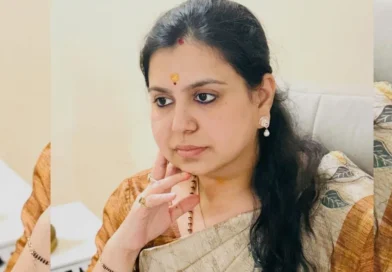 2017 से अब तक यूपी के कितने 13 IAS अफसरों ने छोड़ी नौकरी, दिव्या मित्तल के इस्तीफे ने फिर उठाया सवाल,क्या नौकरशाही में बढ़ रहा है ‘मोहभंग’?