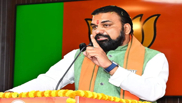 बिहार में कानून व्यवस्था पर BJP सांसद के सवाल, बोले- पुलिसिंग हुई कमजोर, नए मुख्य सचिव और DGP की जरूरत