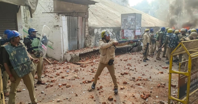 ओडिशा: गांव में बम फेंकने के बाद बवाल, ग्रामीणों ने पुलिस पर किया पथराव; पांच महिलाओं समेत 13 गिरफ्तार